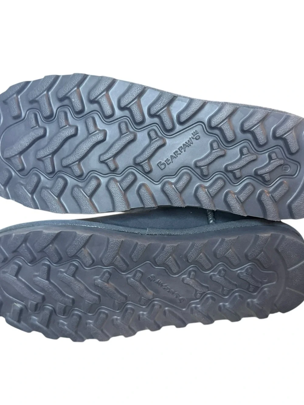 BearPaw brand new
